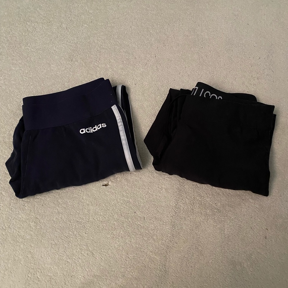 Duo!! Nike and Adidas capris leggings! In great condition!